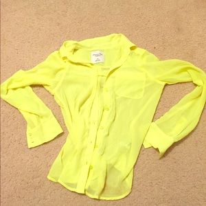 American Eagle Women's long sleeve blouse